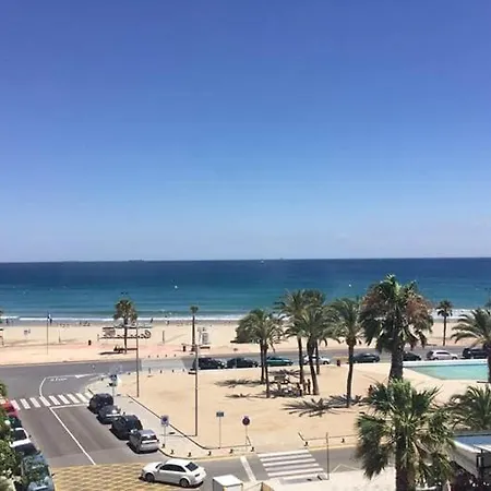 Sun And Beach Lovers 17159 La Pineda